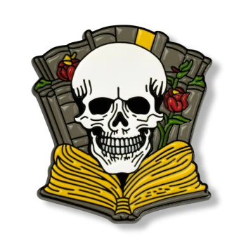 Pin czaszka z książkami