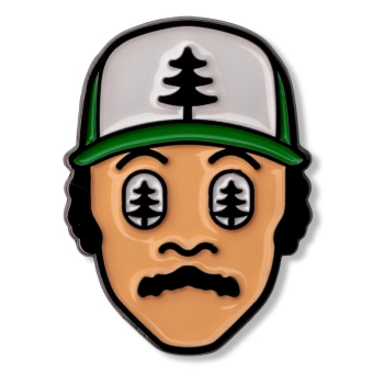 Pin człowiek z lasu